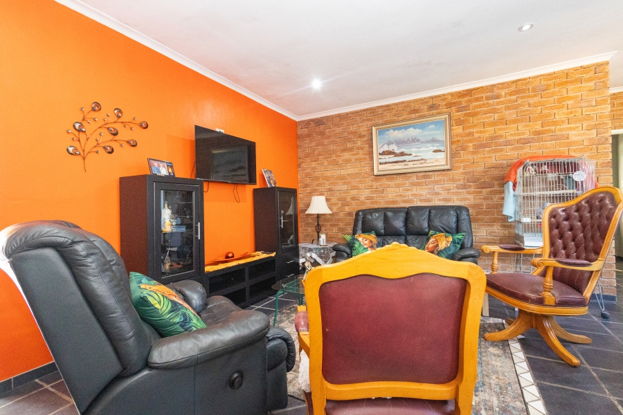 3 Bedroom Property for Sale in Klein Dassenberg Western Cape
